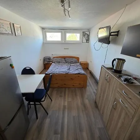 Erge Erfurtgemuese Gmbh Apartman *